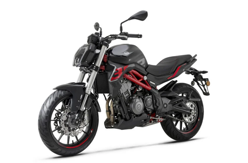 BENELLI 302 S
