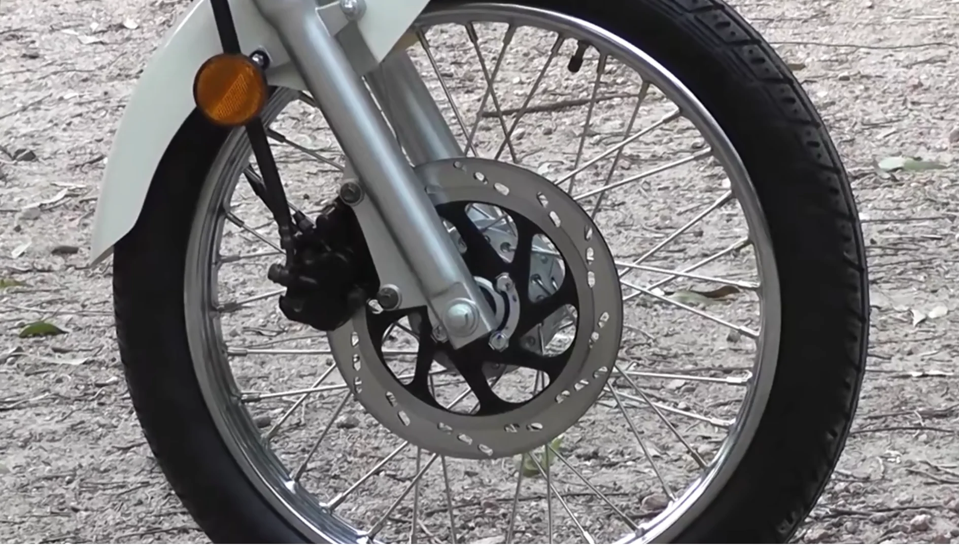 Yumbo GS 125 II