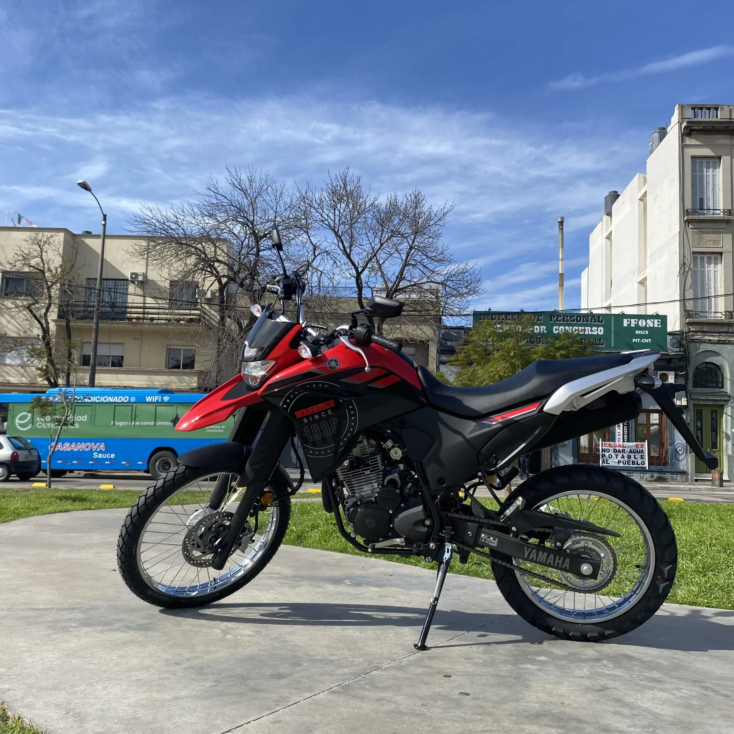 YAMAHA XTZ 250 LANDER ABS