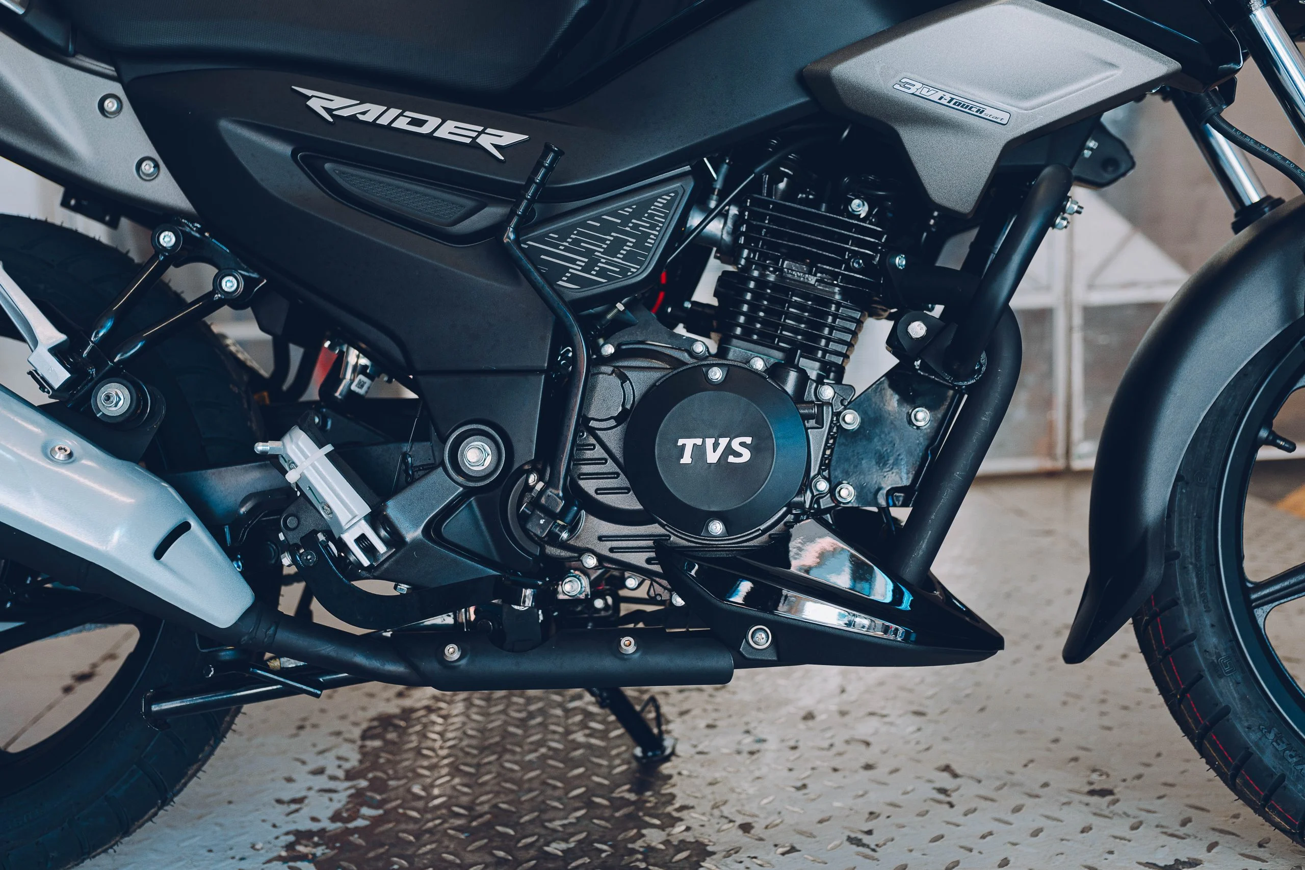 TVS RAIDER 125 Fi