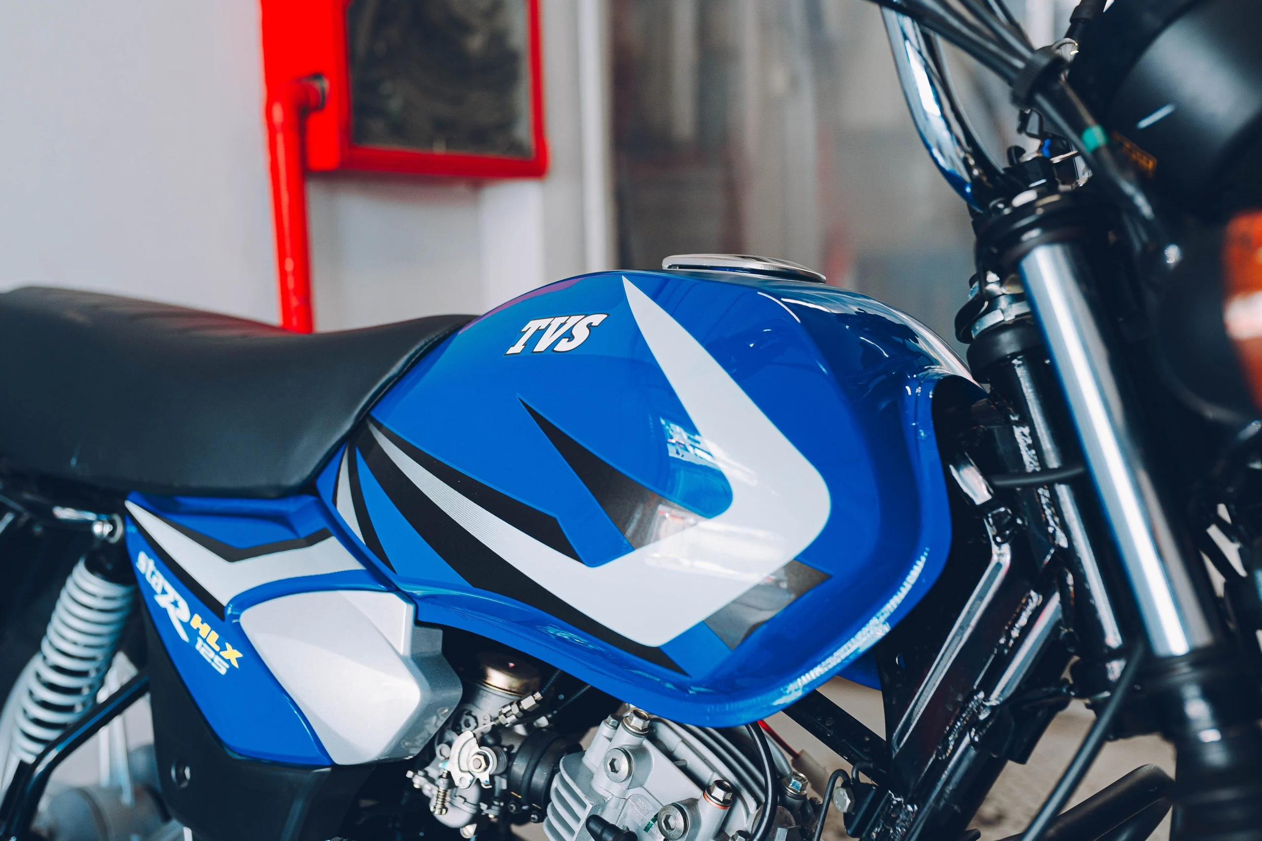 TVS STAR HLX 125