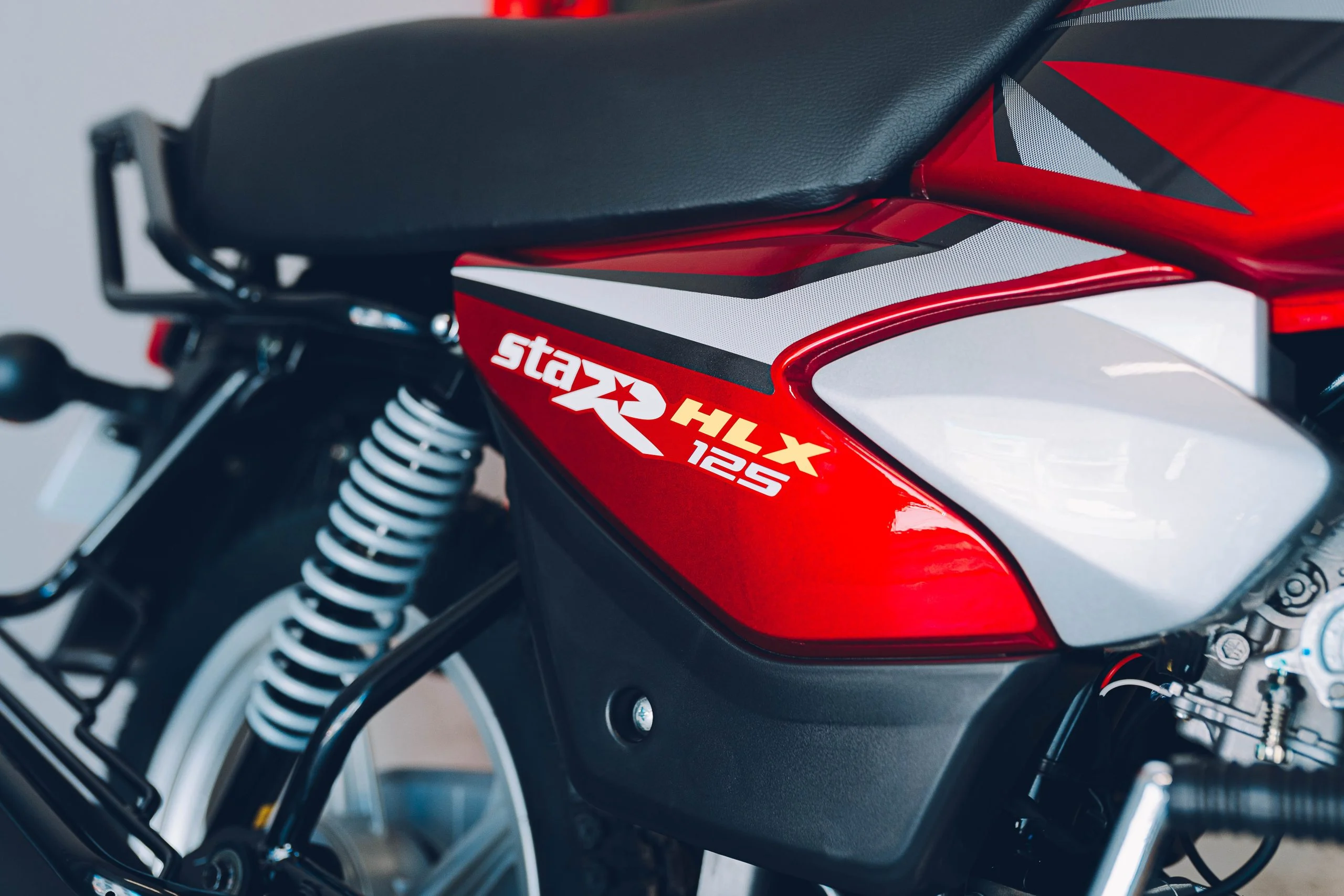 TVS STAR HLX 125