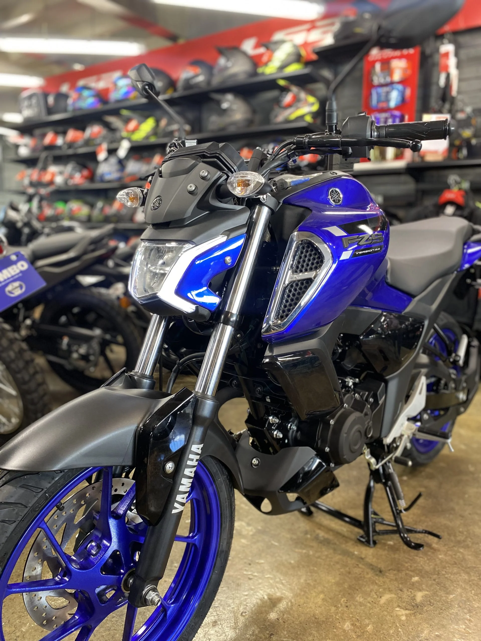 YAMAHA FZ 4.0 ABS