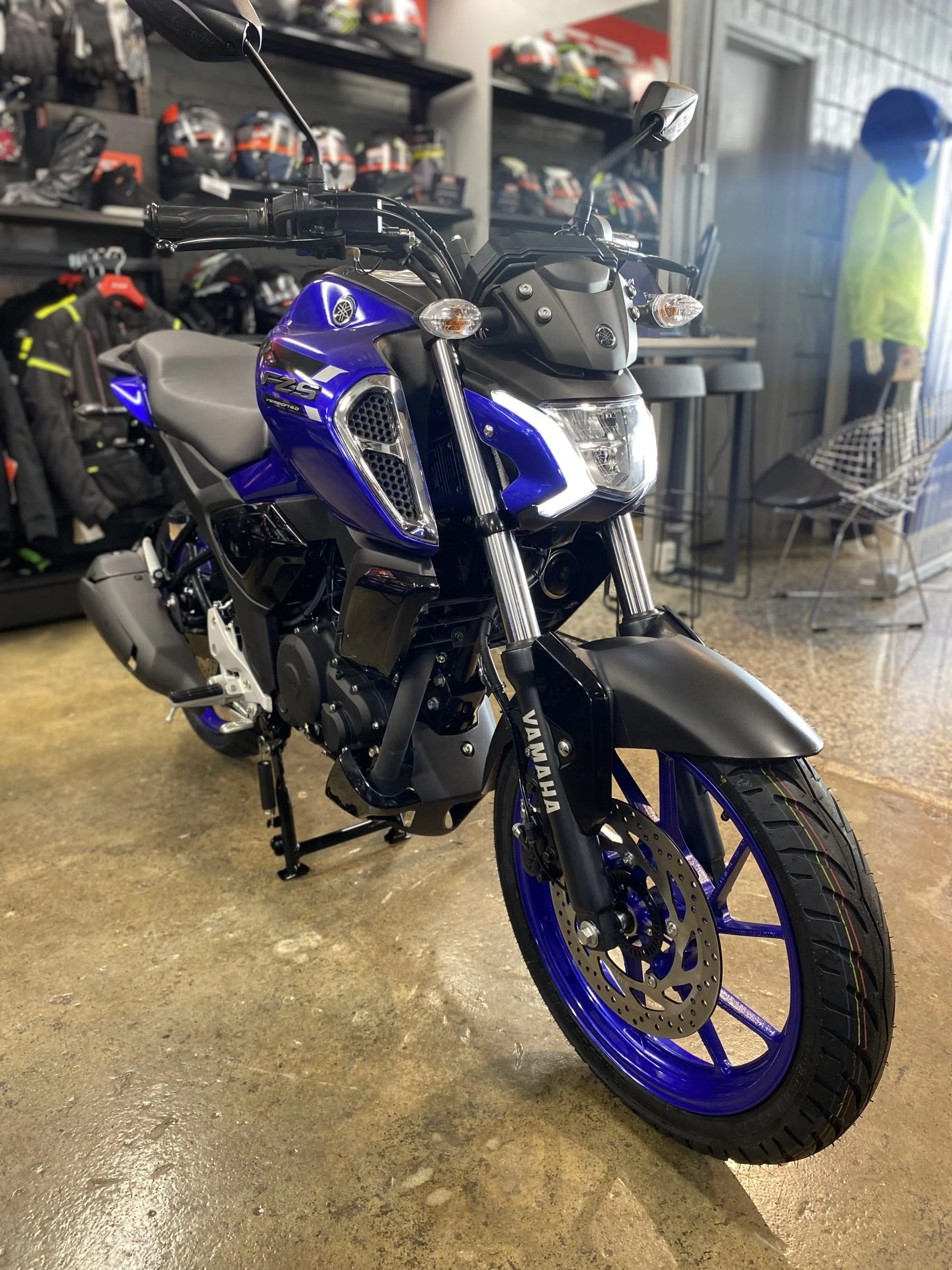 YAMAHA FZ 4.0 ABS